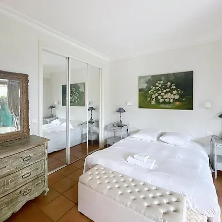 3-bedroom On La Croisette With Garden